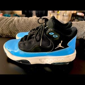 Youth Jordan Shoes